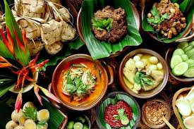 5 Makanan Indonesia yang Wajib Dicoba Turis, Bukan Cuma Rendang!